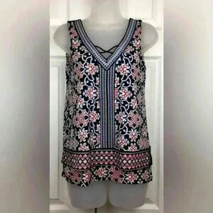 White House Black Market Sleeveless Patterned Top